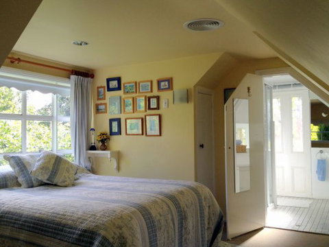 Southdown Cottage Bowral - Darwin Holiday 9