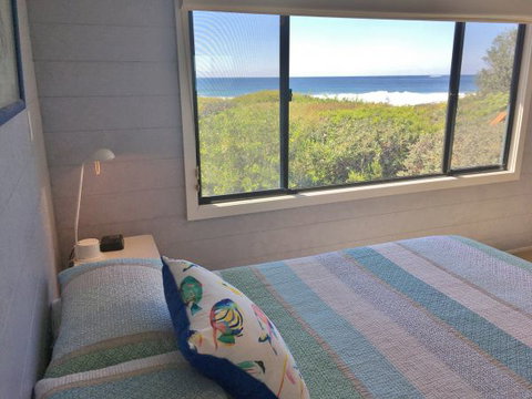 Surfside On Mollymook Beach - Darwin Holiday 6