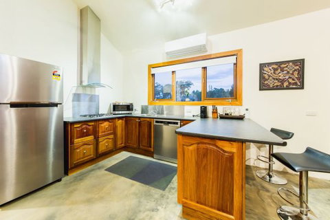 Alpine Edge Accommodation - Darwin Holiday 2