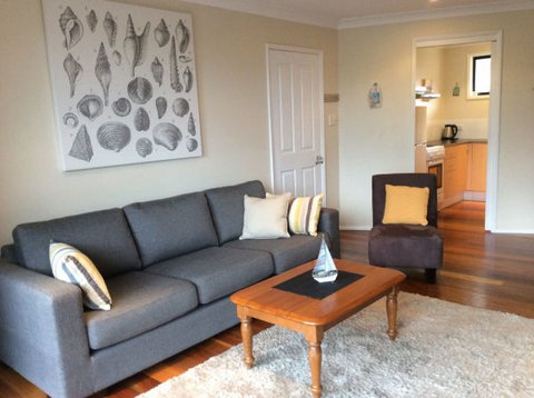 Avalon Seashells - Darwin Holiday 1