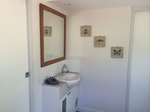 Blackwattle Farm Bed And Breakfast And Farm Stay - Darwin Holiday 4