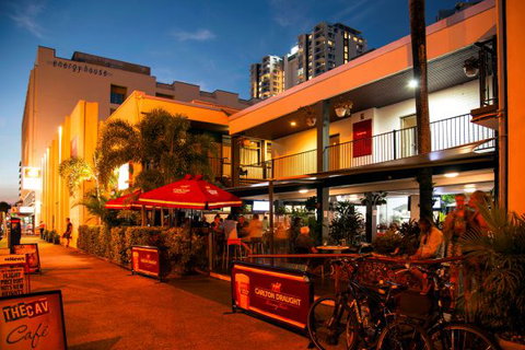 The Cavenagh - Darwin Holiday 9