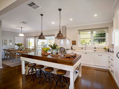 Brooklands Farm Ruffy - Darwin Holiday 0