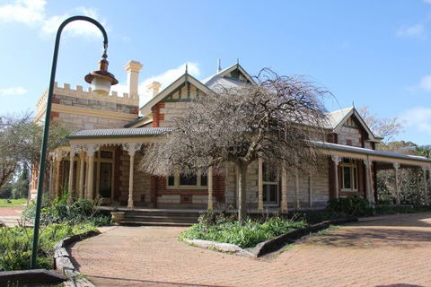 Cockburn House - Darwin Holiday 1