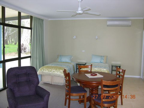 Myrtleford Masonic Units - Darwin Holiday 2