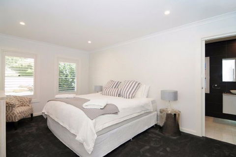 Aqua Leaf Apartment - Darwin Holiday 8