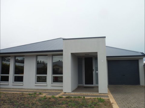 Storm Haven - Darwin Holiday 0