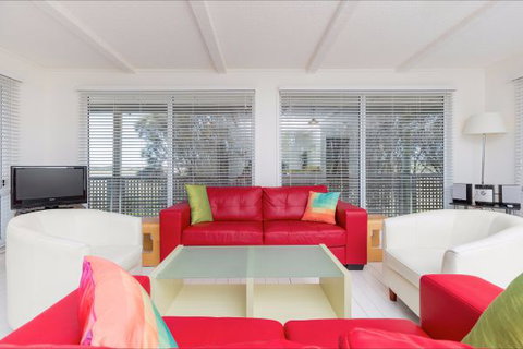 Mr - Darwin Holiday 7