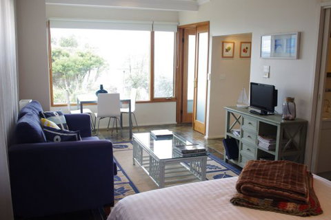 Beach Views Lorne - Darwin Holiday 2