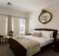 Lakeside Retreat - Darwin Holiday