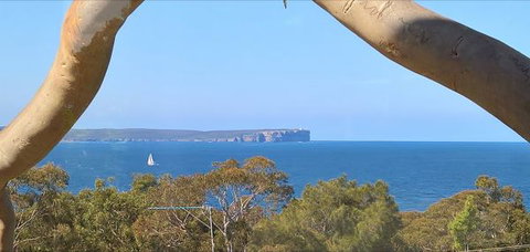 Seaglass - Darwin Holiday 36