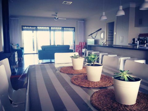 Vintage Oar Holiday House - Darwin Holiday 1