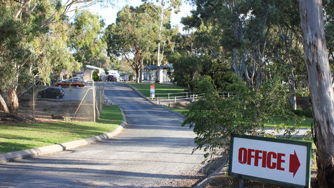 Woodcroft Park - Darwin Holiday 4