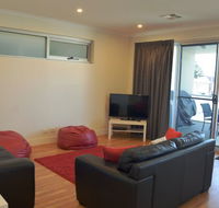 Port Lincoln City Apartment - Darwin Holiday