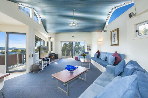 Seascape Apollo Bay - Darwin Holiday 2