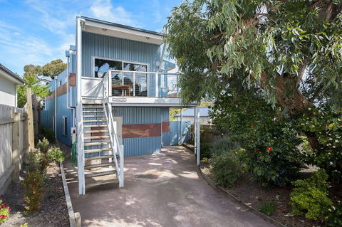 Seascape Apollo Bay - Darwin Holiday 3