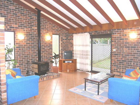 The Happy Shack At Callala Bay - Darwin Holiday 0
