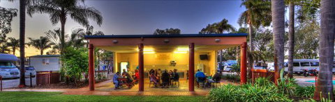 Central Caravan Park - Darwin Holiday 1