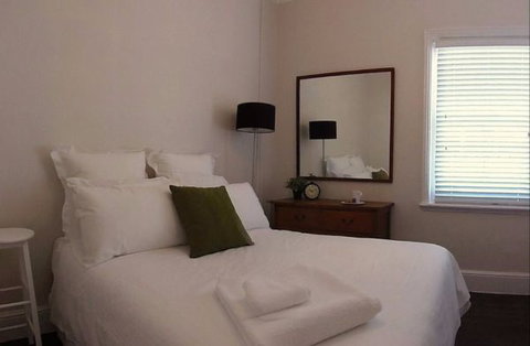 The Edward Townhouses - Darwin Holiday 1