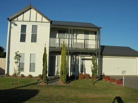 Annies Beach House - Darwin Holiday 0