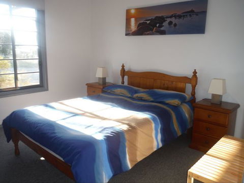 Decked Out - Darwin Holiday 1