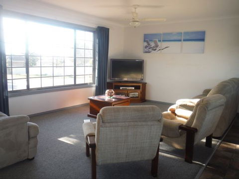 Decked Out - Darwin Holiday 2