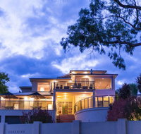Eugenie's Luxury Accommodation - Darwin Holiday