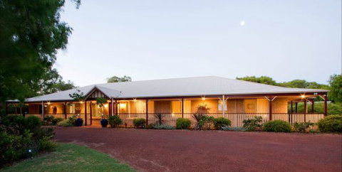 Toby Inlet Bed And Breakfast - Darwin Holiday 0