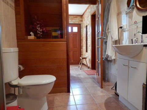 Bet's Bed And Breakfast Studio - Darwin Holiday 9