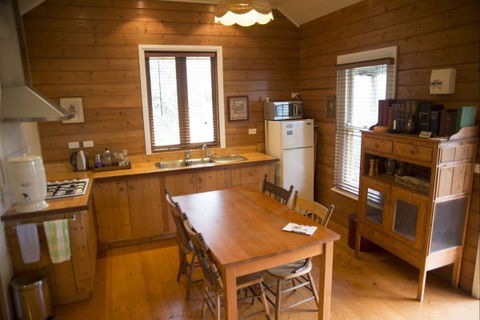 Orchard Cottages - Darwin Holiday 1