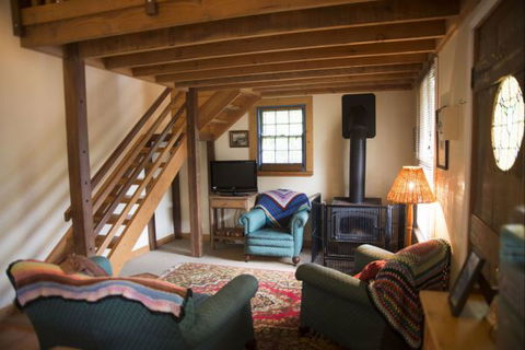 Orchard Cottages - Darwin Holiday 5