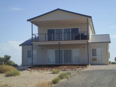 The Great Escape - Darwin Holiday 0