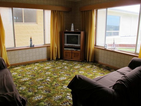 Views Over Lake George - Darwin Holiday 1