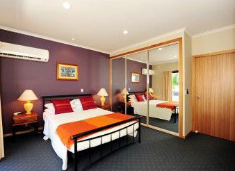 Portside Executive Apartments - Darwin Holiday 1