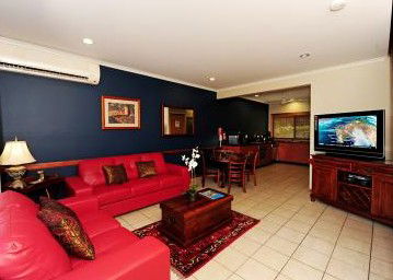 Portside Executive Apartments - Darwin Holiday 4