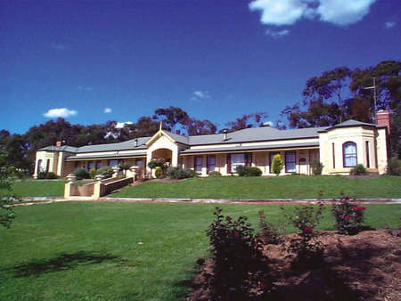 Brice Hill Country Lodge - Darwin Holiday 0