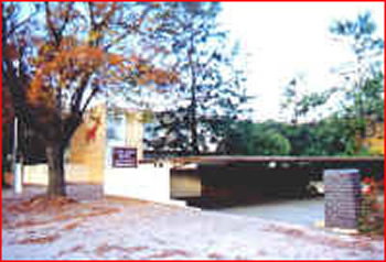 Capri Lodge Motel Apartments - Darwin Holiday 1