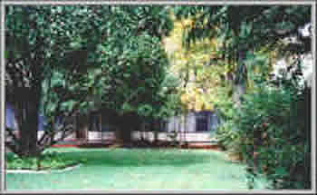 Capri Lodge Motel Apartments - Darwin Holiday 2