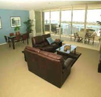 Belford Broadmeadow - Darwin Holiday