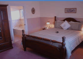 Walton House - Darwin Holiday 1