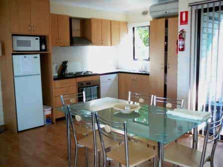 Davey Place Holiday Townhouses - Darwin Holiday 2