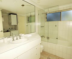 Adrift At Byron Bay - Darwin Holiday 4