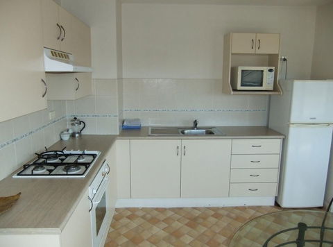 Newcastle Serviced Apartments - Darwin Holiday 3
