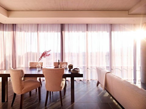 Diamant Boutique Hotel Canberra - Darwin Holiday 2