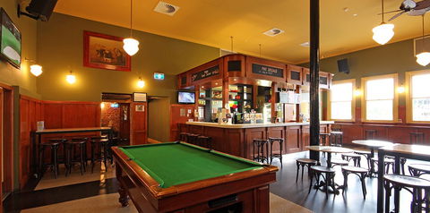 Fed On Semaphore - Darwin Holiday 3