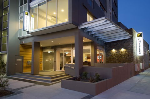 Chifley Apartments Newcastle - Darwin Holiday 1