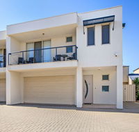 Century 21 SouthCoast The Residence - Darwin Holiday