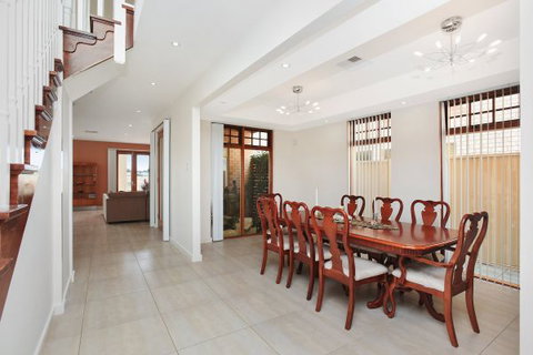 Il Grande Castello - Darwin Holiday 3