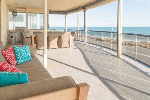 Seaview Sunset Beachfront Apartments - Darwin Holiday 1