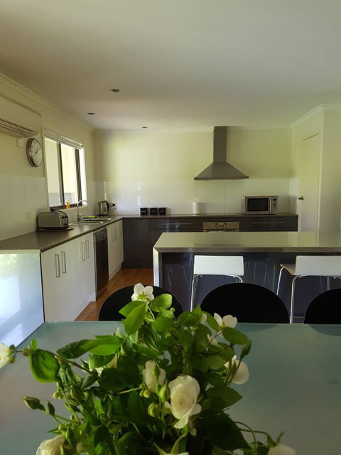 Studio Venti Sette - Darwin Holiday 1